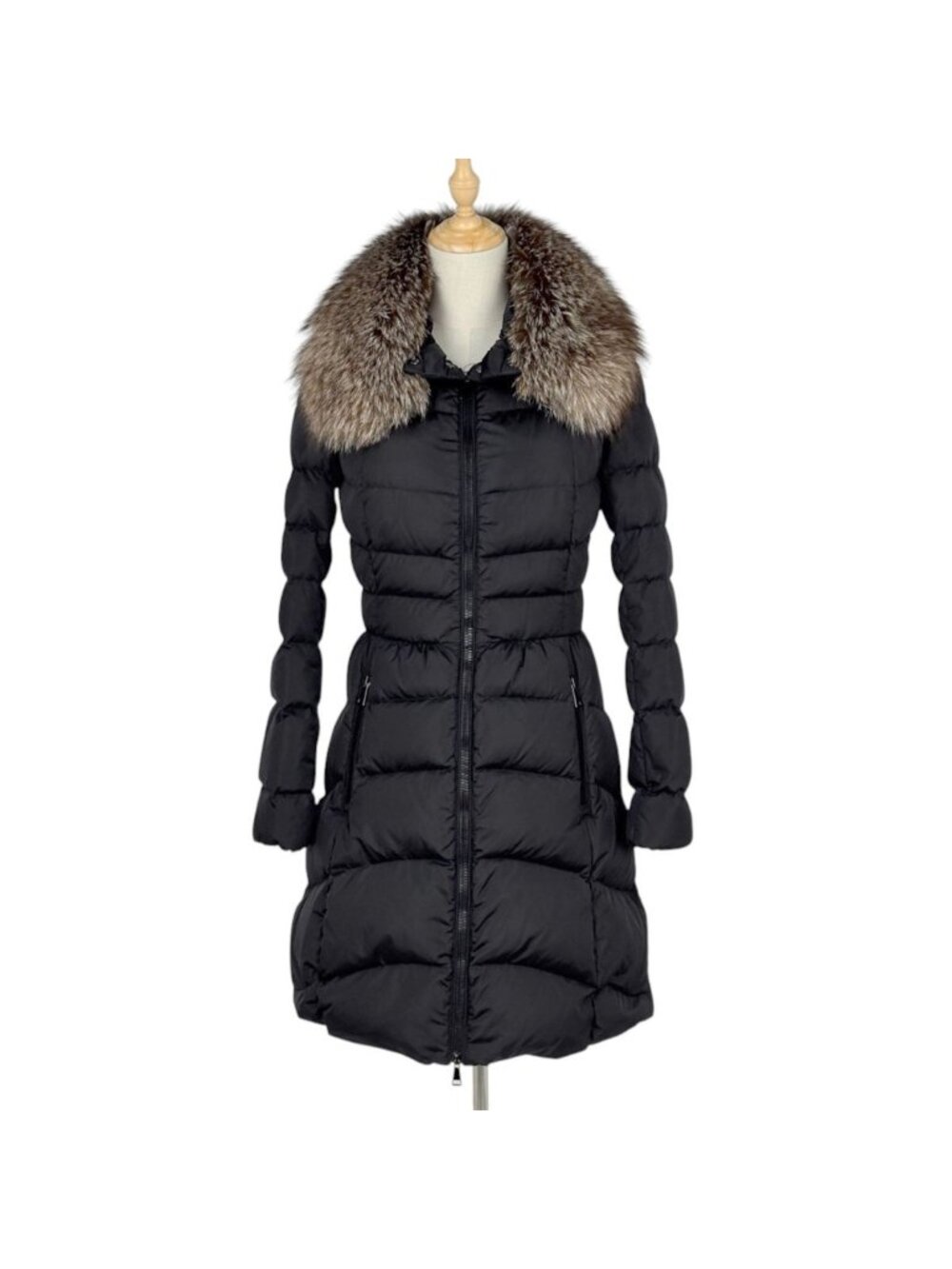 Moncler Hirondelle Down Jacket Black